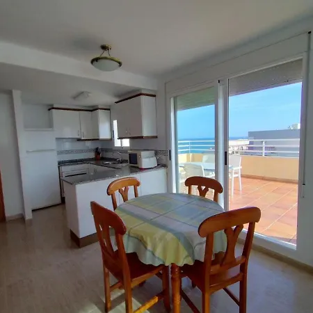 Precioso Atico Con Aire Acondicionado Y Piscina Lägenhet